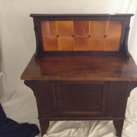 MaxSold Auction: Auction features vintage furniture (chairs, wash stand, high dresser, vanity, dresser. industrial fan, queen size log bed headboard), new furniture (Zuo Modern dining chairs, decorative lamps, wooden gold chest, black bar stools, bar table, stacking tables, stein world new linen side table), Coach brief case, side screen/room divider, quilt rack, pendant shades, bar table, foot stool, glass vase, prints, screen box, mercury bottles, decors, glassware, costume jewelry, books, bedding, and much more!